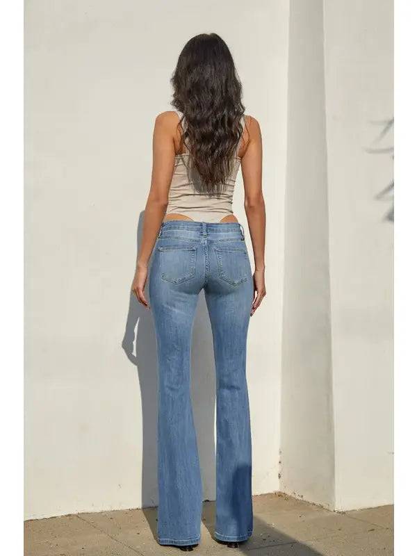 Mid-Rise Flare Jeans- Light Wash - Unladylique