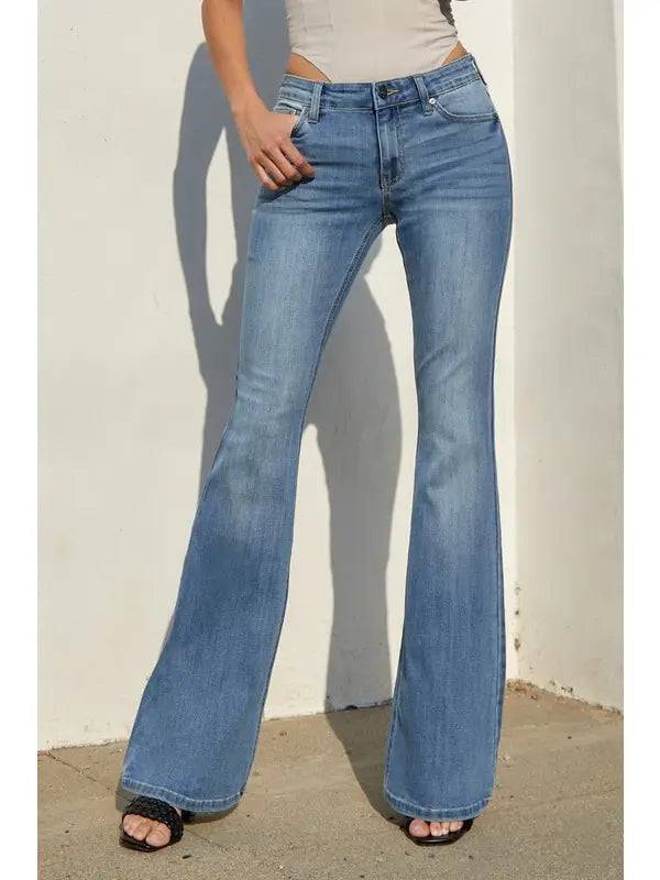 Mid-Rise Flare Jeans- Light Wash - Unladylique